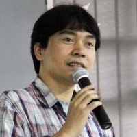 Dr. Kusnandar Anggadireja